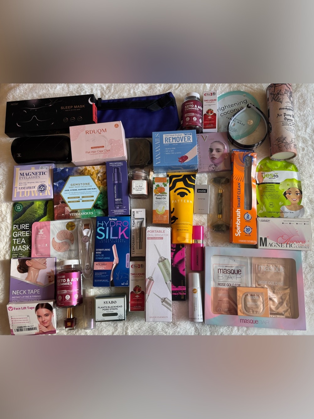 $350. Top Quality beauty bundle. 40+ pieces. Please see all piks. All Brand new!